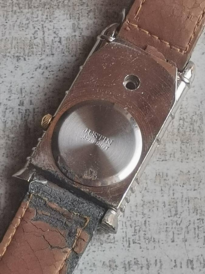 LADIES WATCH COLLECTION ALL IN EXCELLENT WORKING CONDITION - BIDDING FOR ALL 3