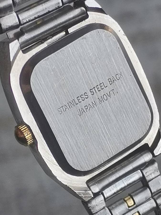 LADIES WATCH COLLECTION ALL IN EXCELLENT WORKING CONDITION - BIDDING FOR ALL 3