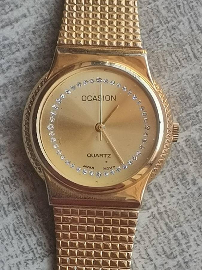 MENS VINTAGE OCCASION GOLD PLATED WATCH IN EXCELLENT WORKING CONDITION