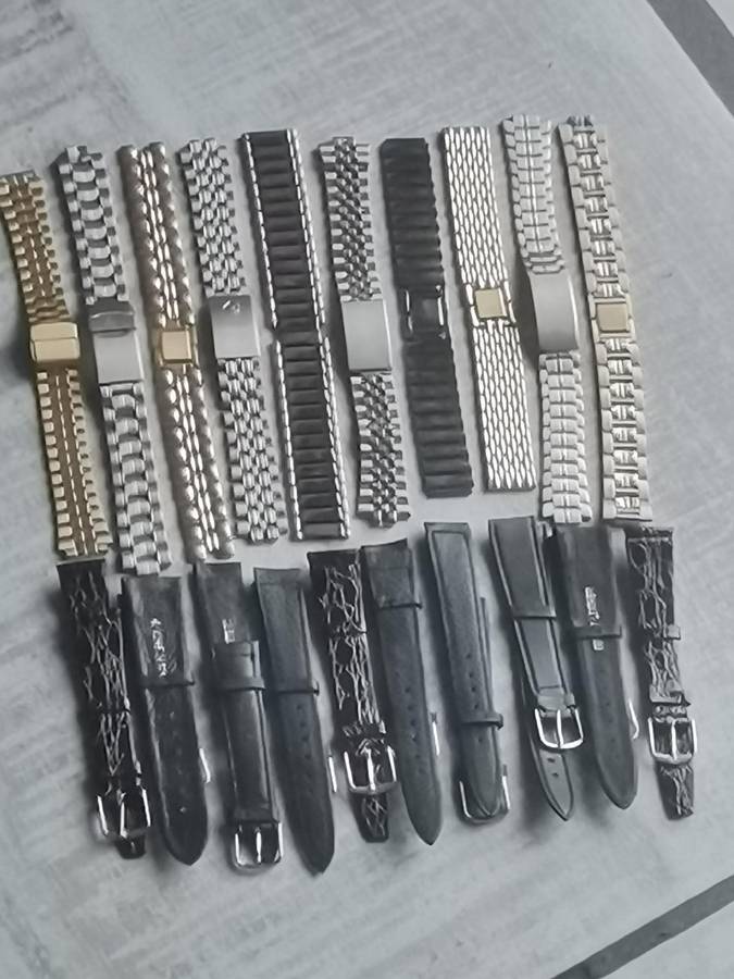 20 x WATCH STRAP COLLECTION - 10 STEEL + 10 LEATHER BIDDING FOR ALL 20 STRAPS