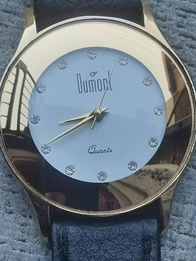 ELEGANT LADIES DUMONT GOLD PLATED WATCH IN EXCELLENT WORKING CONDITION