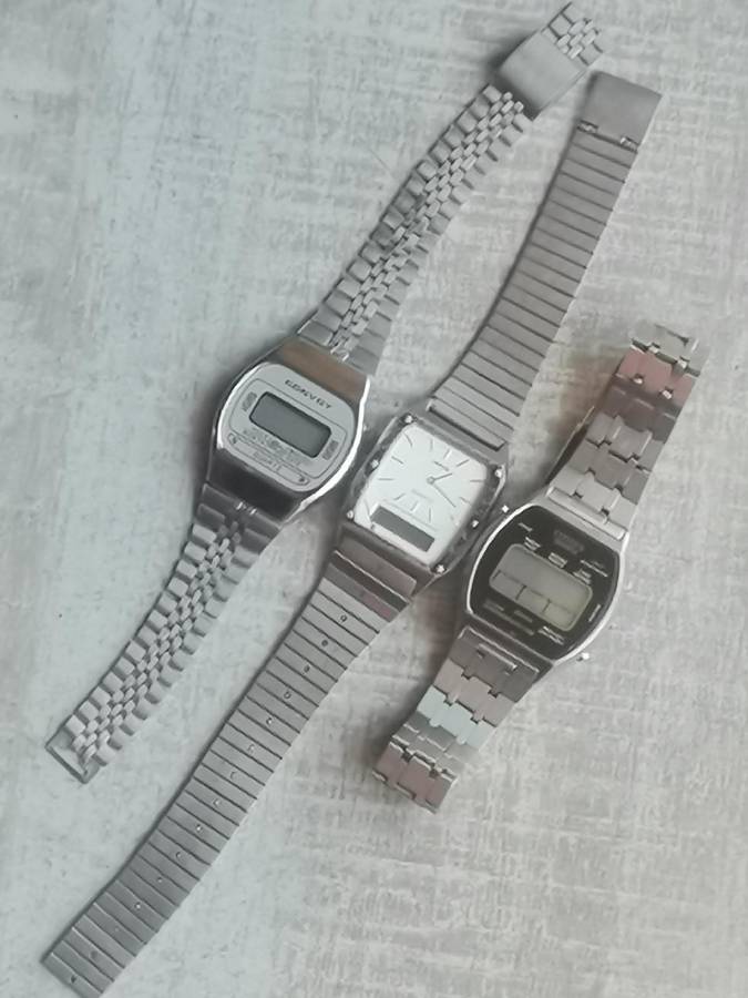 MENS VINTAGE DIGITAL WATCH COLLECTION - CITIZEN, LANCO AND CONVOY - BIDDING FOR ALL 3 WATCHES