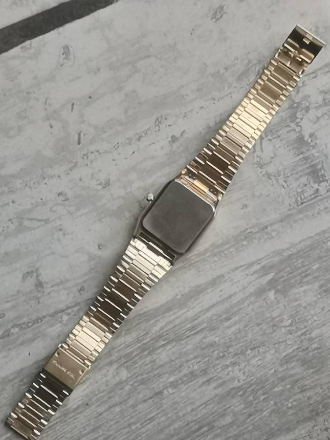 MENS VINTAGE HOSAM GOLD PLATED WATCH IN EXCELLENT WORKING CONDITION