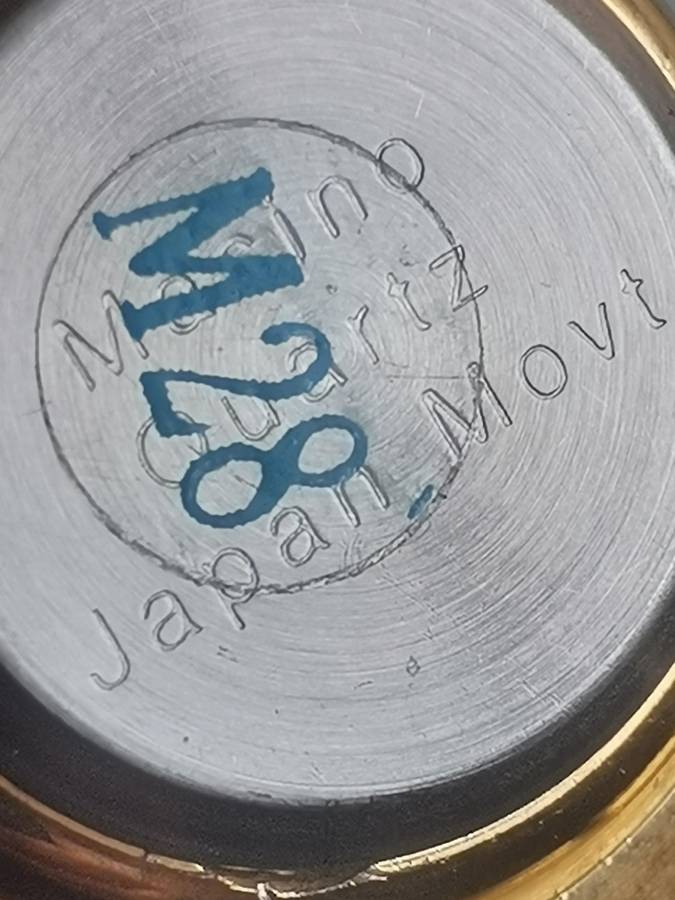 LADIES GOLD PLATED WATCH IN EXCELLENT WORKING CONDITION