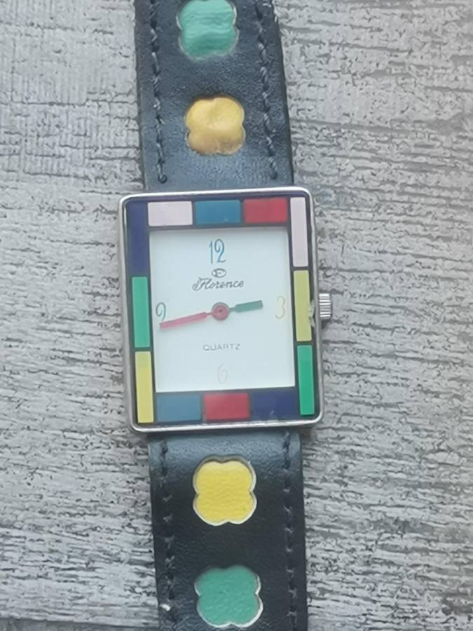 LADIES FLORENCE COLOURFUL WATCH IN EXCELLENT WORKING CONDITION