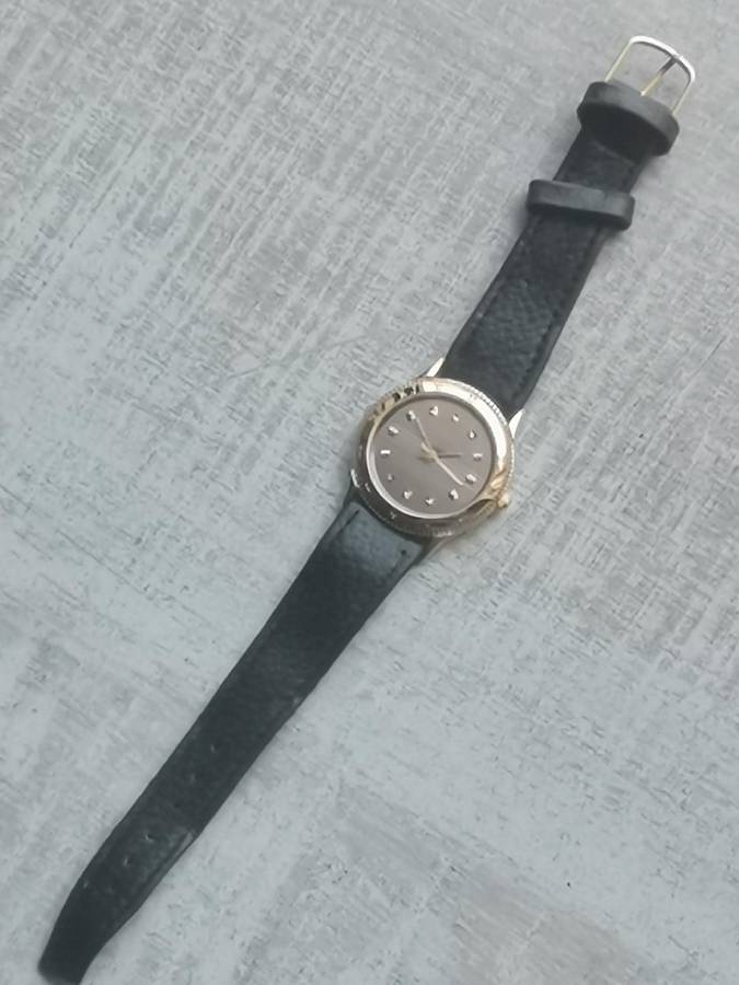 MENS GOLD PLATED POISE WATCH IN EXCELLENT WORKING CONDITION