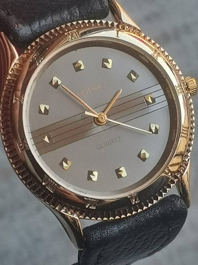 MENS GOLD PLATED POISE WATCH IN EXCELLENT WORKING CONDITION