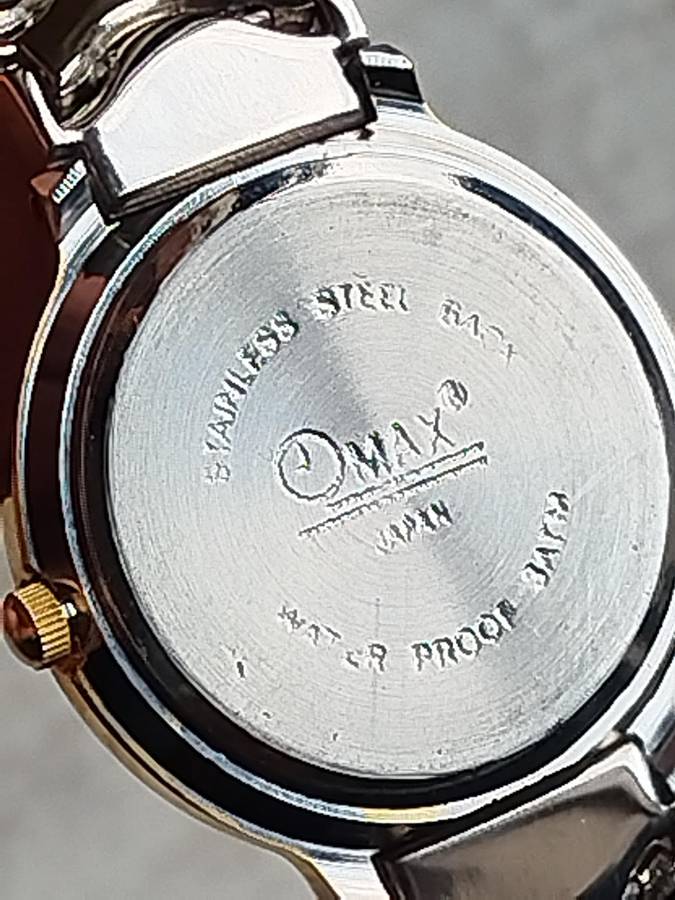 MENS VINTAGE OMAX WATCH IN EXCELLENT WORKING CONDITION - NEW OLD STOCK
