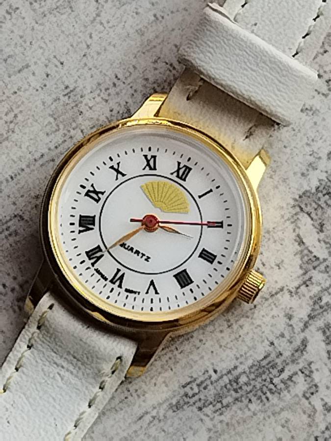 LADIES WATCH COLLECTION ALL IN EXCELLENT WORKING CONDITION - BIDDING FOR ALL 3 WATCHES