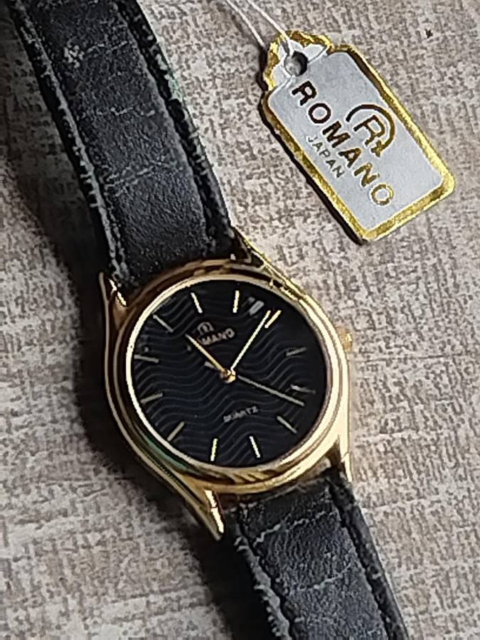 LADIES ROMANO GOLD PLATED WATCH IN EXCELLENT WORKING CONDITION