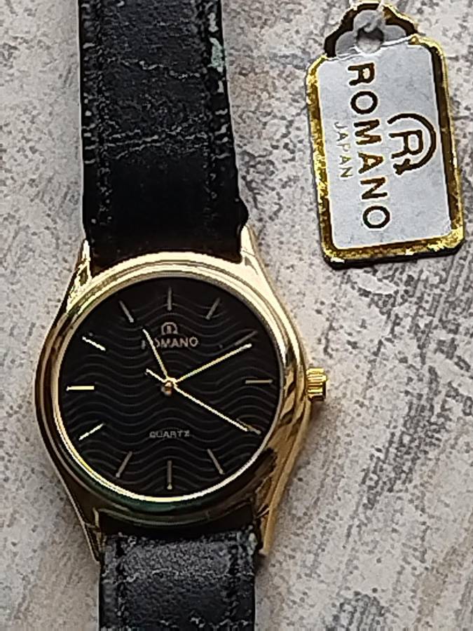LADIES ROMANO GOLD PLATED WATCH IN EXCELLENT WORKING CONDITION
