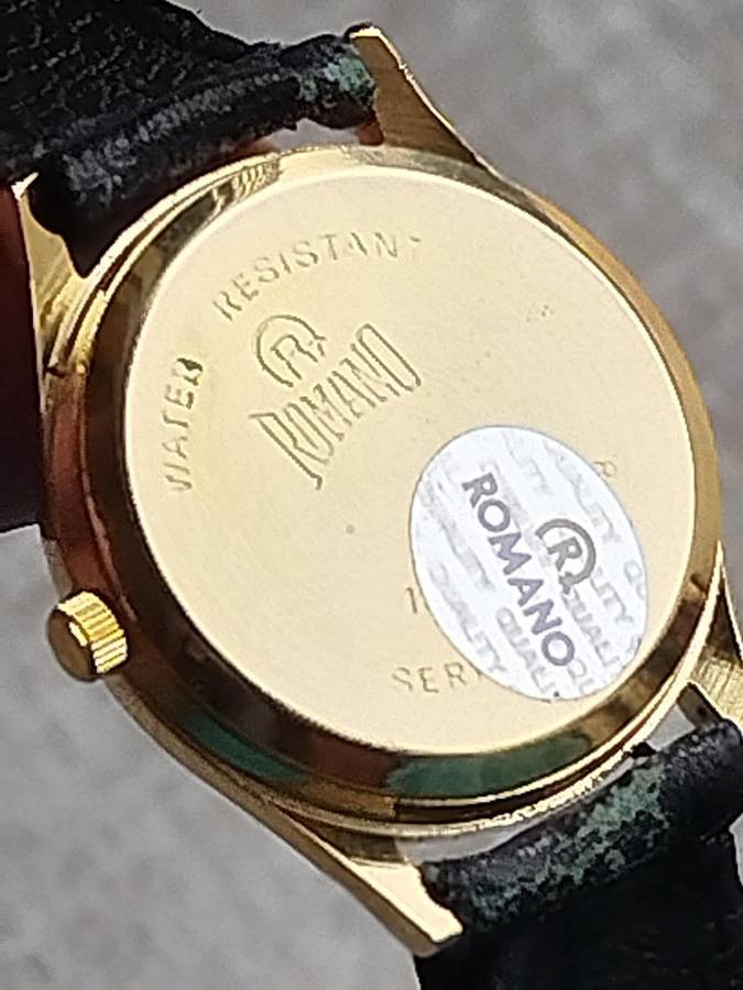 LADIES ROMANO GOLD PLATED WATCH IN EXCELLENT WORKING CONDITION