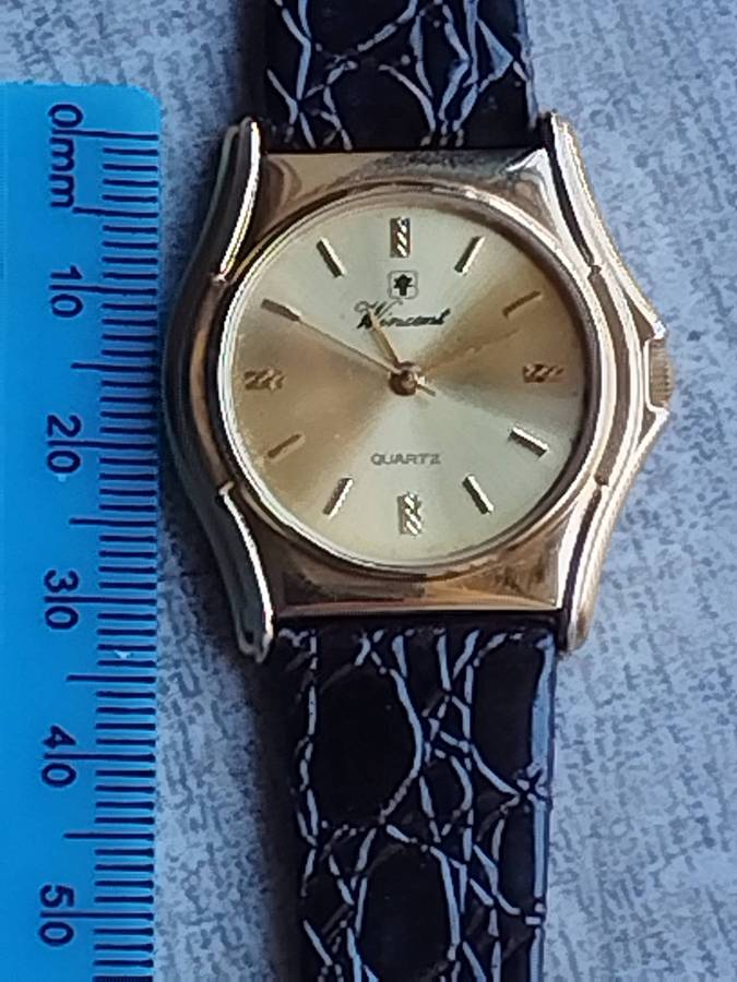 MENS VINTAGE WINCENT GOLD WATCH IN EXCELLENT WORKING CONDITION