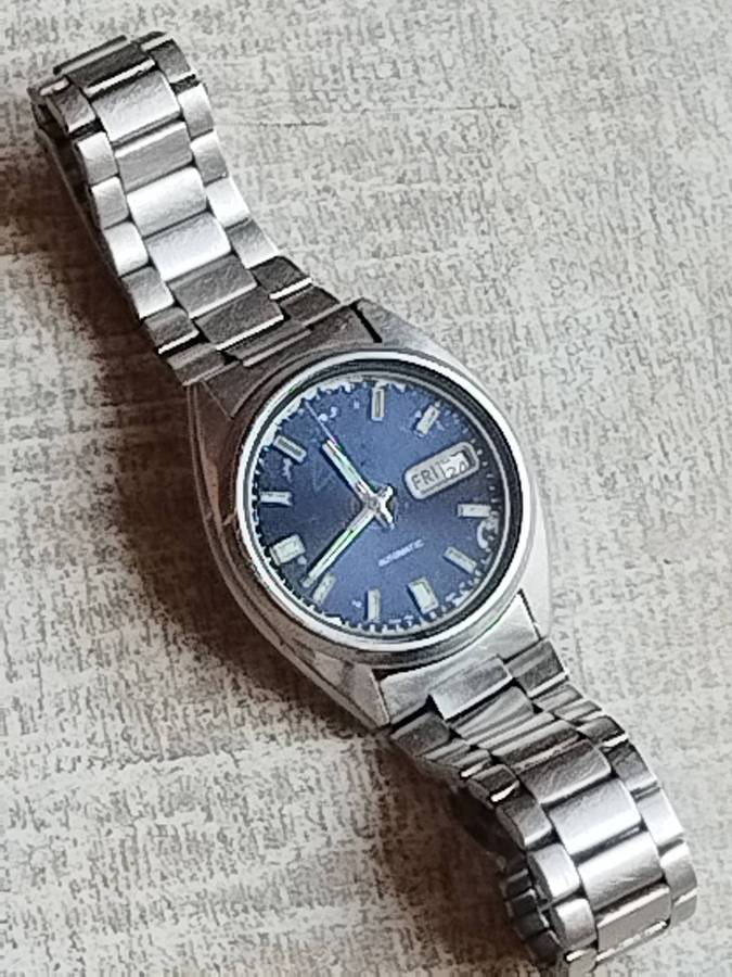 MENS SEIKO 7009-3040 AUTOMATIC WATCH