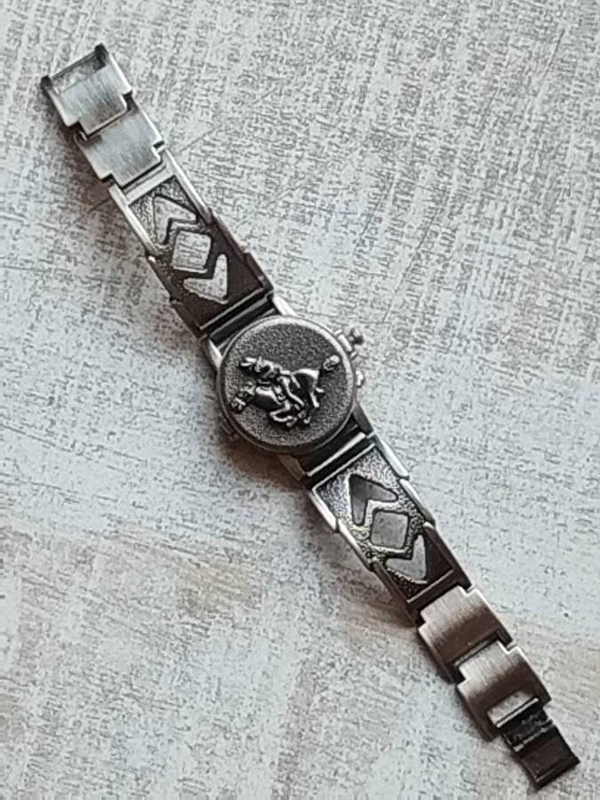 LADIES ZEBA ALL STEEL WATCH IN EXCELLENT WORKING CONDITION