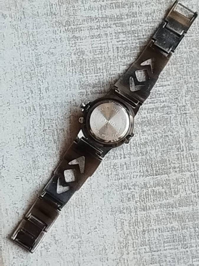 LADIES ZEBA ALL STEEL WATCH IN EXCELLENT WORKING CONDITION