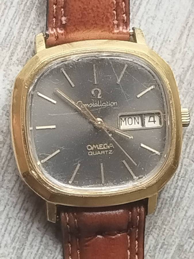 MENS VINTAGE OMEGA CONSTELLATION ELECTRONIC 1970'S WATCH - NOT WORKING SELLING FOR SPARES OR REPAIRS