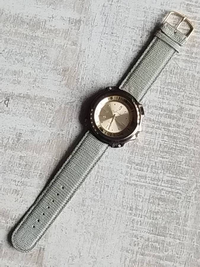 MENS JIM DE RENE WATCH WITH ROTATING BEZEL IN EXCELLENT WORKING CONDITION