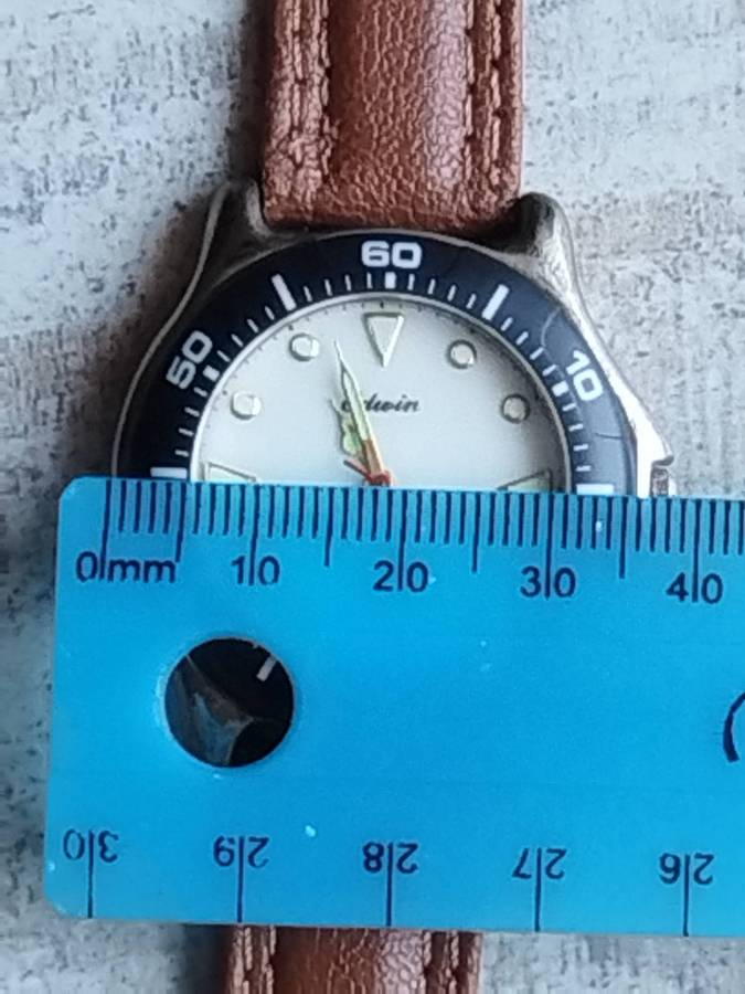 MENS EDWIN SPORTS WATCH WITH ROTATING BEZEL IN EXCELLENT WORKING CONDITION