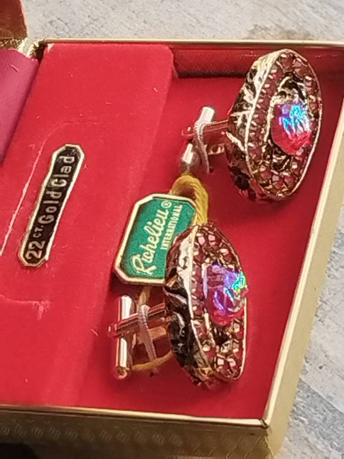 MENS VINTAGE CUFFLINKS 22CT GOLD CLAD MADE IN THE USA