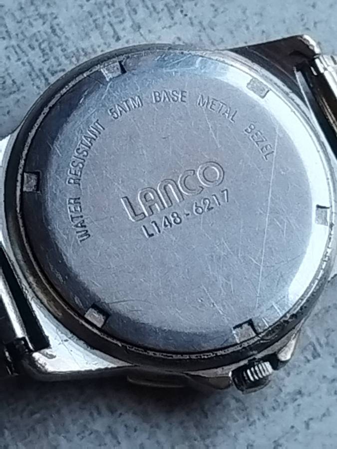 MENS VINTAGE SEIKO 7F18-7000 AND LANCO WATCHES - UNTESTED SELLING FOR SPARES OR REPAIRS