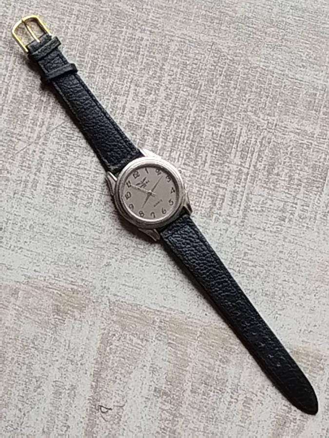 MENS VINTAGE ROMIL & J WATCH IN EXCELLENT WORKING CONDITION