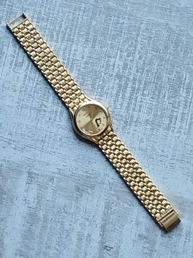 MENS VINTAGE CITIZEN GOLD WATCH IN EXCELLENT WORKING CONDITION