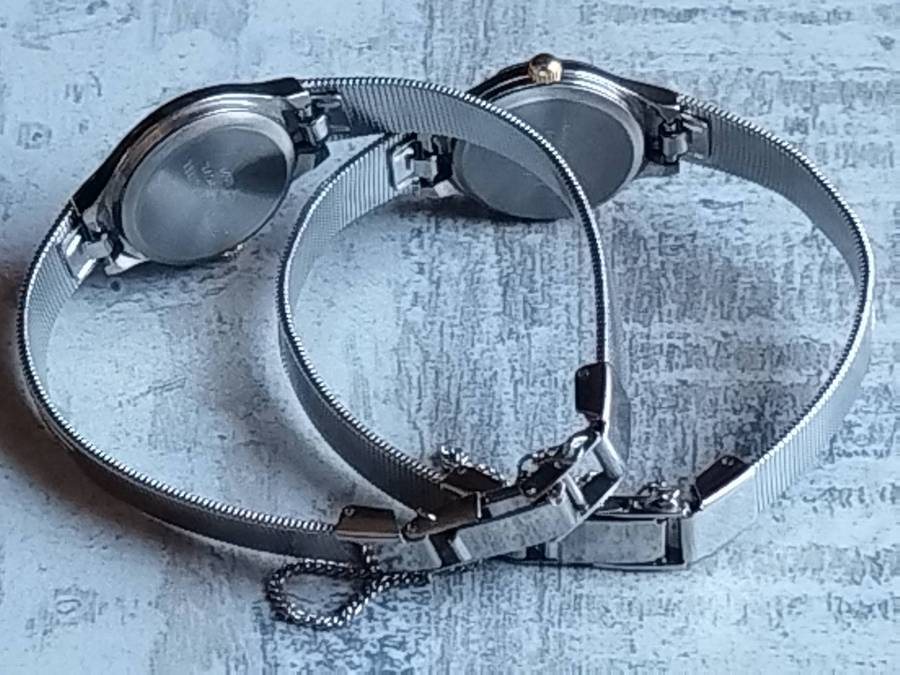 LADIES STAINLESS STEEL WATCH SET BOTH IN EXCELLENT WORKING CONDITION - BIDDING FOR BOTH WATCHES