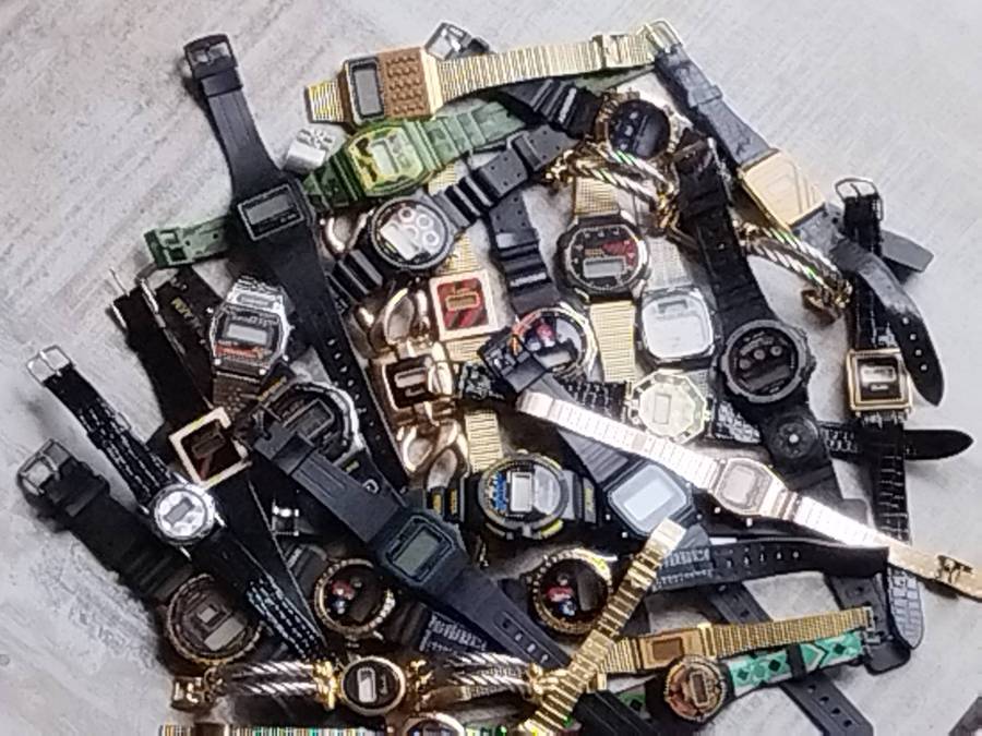 BULK DIGITAL WATCH COLLECTION BIDDING FOR ALL 31 WATCHES