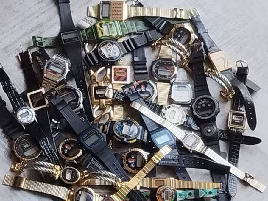 BULK DIGITAL WATCH COLLECTION BIDDING FOR ALL 31 WATCHES