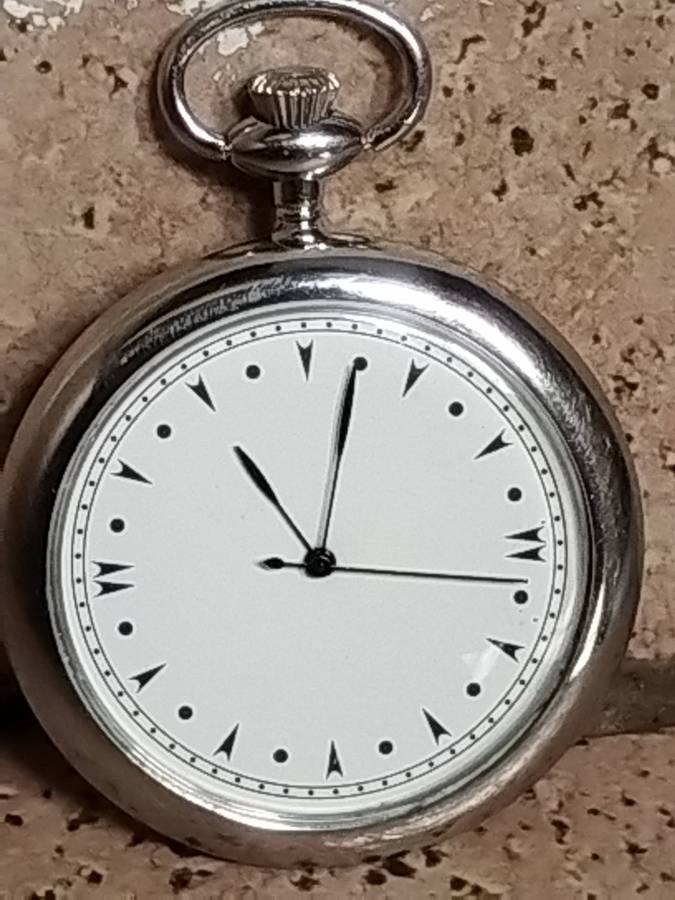 MENS SILVER POCKET WATCH IN EXCELLENT WORKING CONDITION