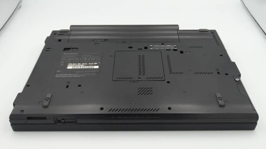 IBM ThinkPad T410 (READ CAREFULLY! FREE SHIPPING!)