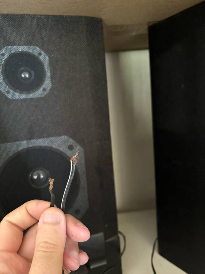 Classic Autodek Stereo Dynamic System Speakers - A Vintage Audio Gem
