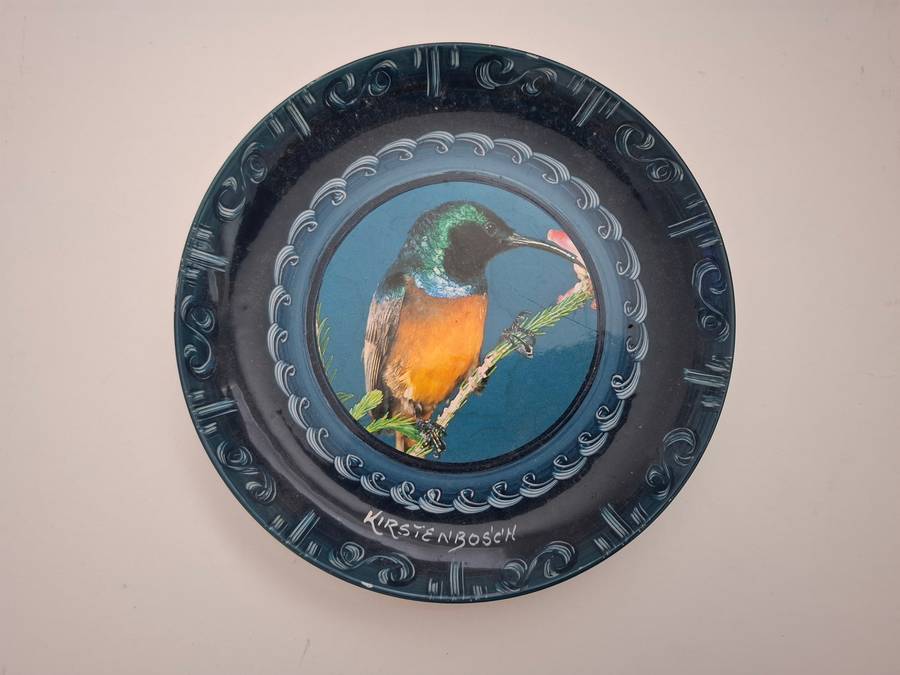 Bird Wall Plate - Kirstenbosch  (width 18cm)
