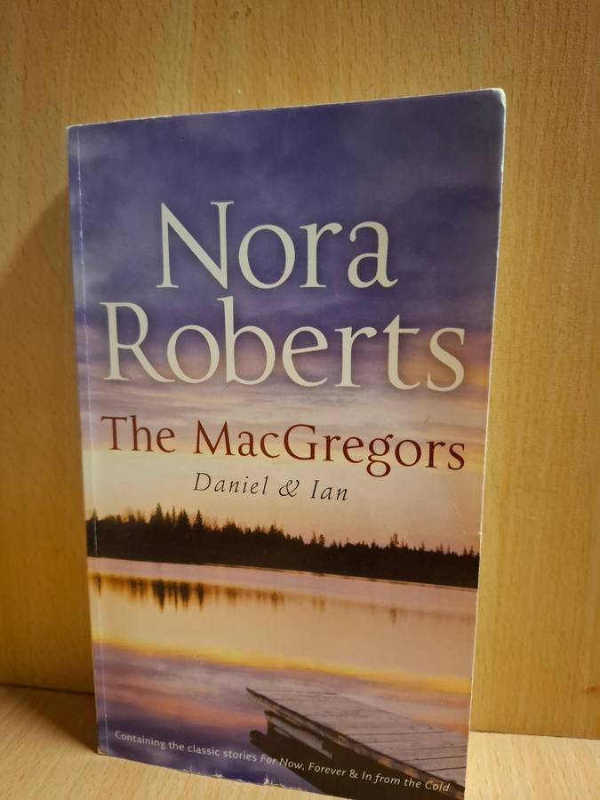 The MacGregors - Daniel & Ian: Nora Roberts (Paperback)