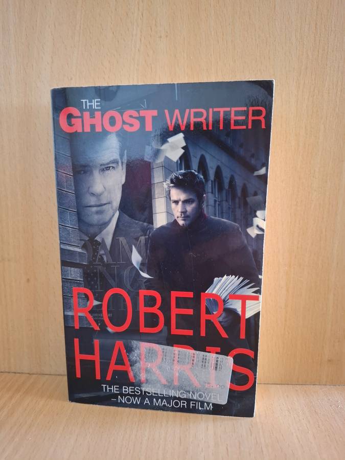 The Ghost Writer: Robert Harris  (Paperback)