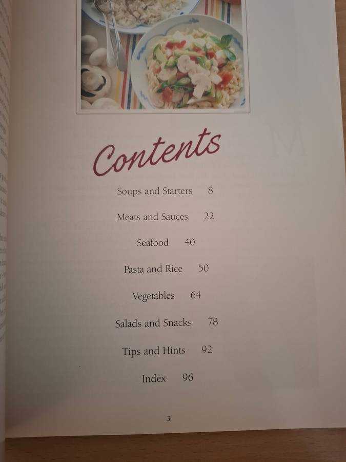 The Mushroom Lovers Cookbook  (Paperback)