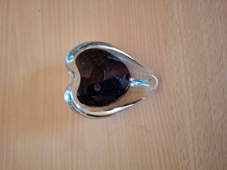 Small Glass Heart Shaped Paperweight  (8cmx 7cm)