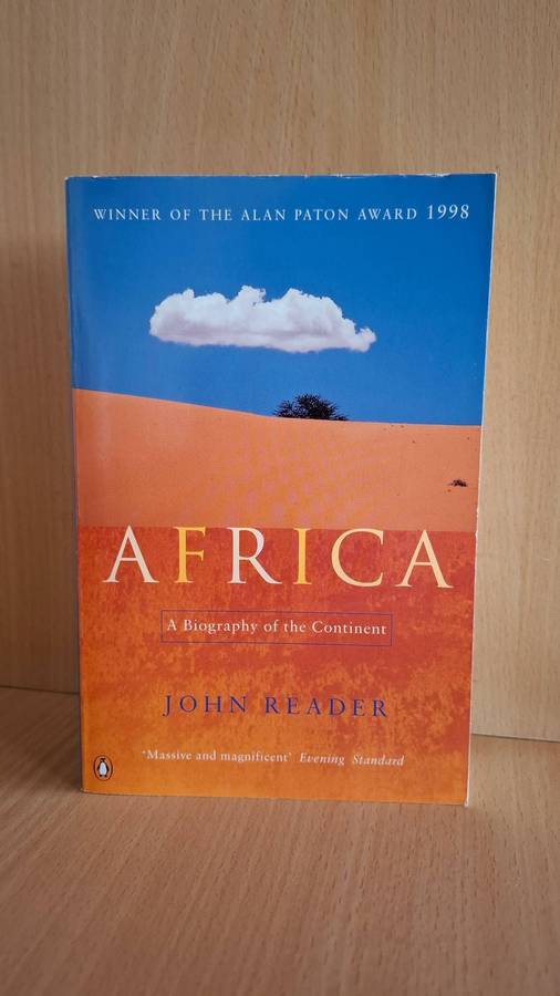 Africa - A Biography of the Continent : John Reader  (Paperback)