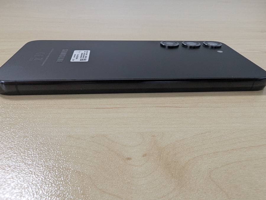 Samsung Galaxy S23, 256GB - Black