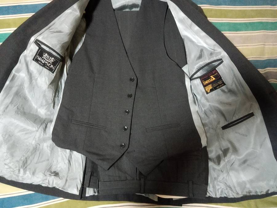 Grey Suit - Full set