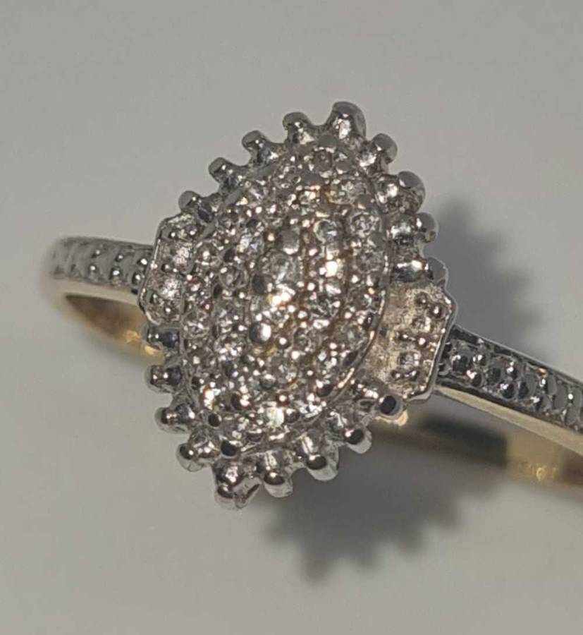 9ct Yellow Gold and Diamond Cluster Ring