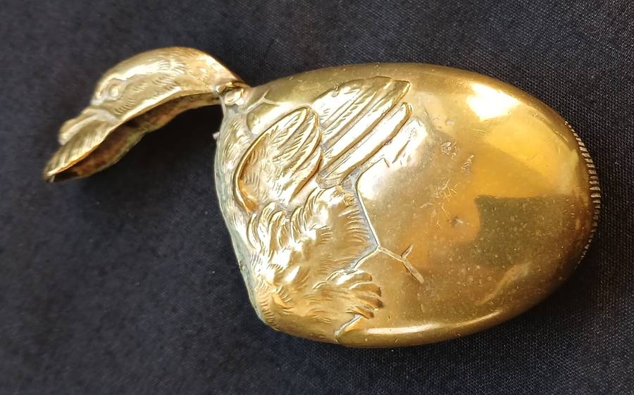 VINTAGE BRASS VESTA CASE WITH A FACE OF A DUCK                   " STUNNING "