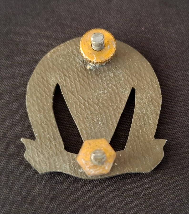 SADF - Jacobsdal Commando Beret Badge               SCARCE                   E105