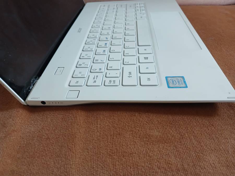 Acer Swift Business laptop | 8th Gen i7