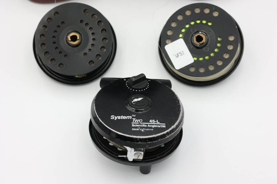 Scientific Anglers System 2 L fly fishing reel