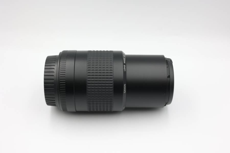 Canon Zoom Lens EF 80-200mm 1:4.5-5.6 ll