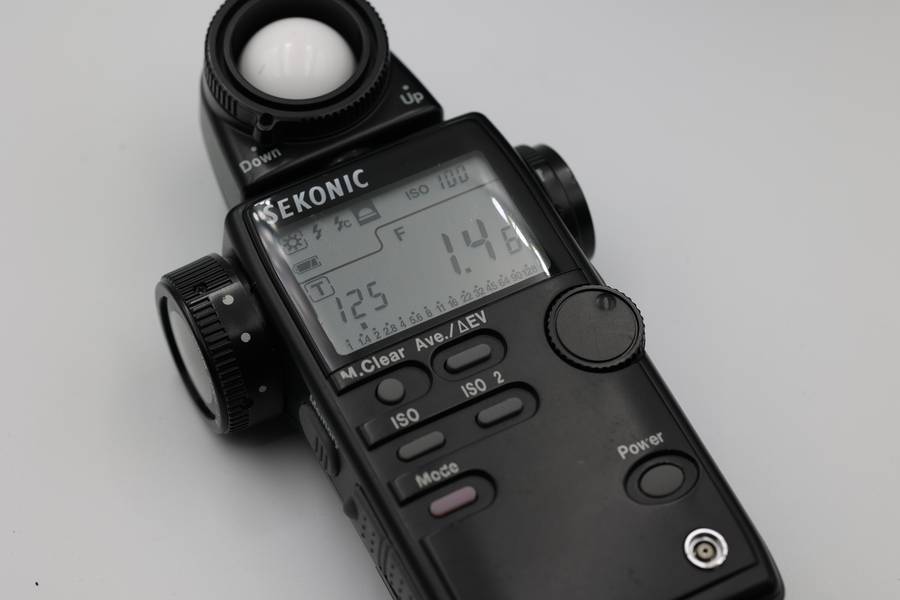 Sekonic L-508 Zoom Master light meter