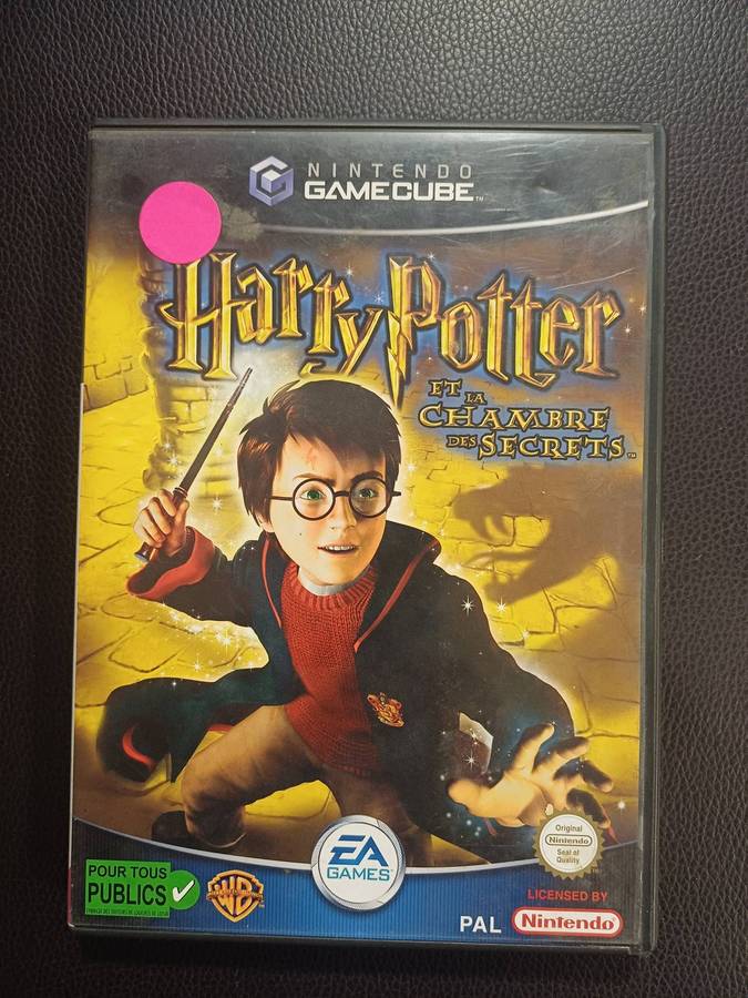 Harry Potter and the Chamber of Secrets GameCube (French Pal version plays in English)