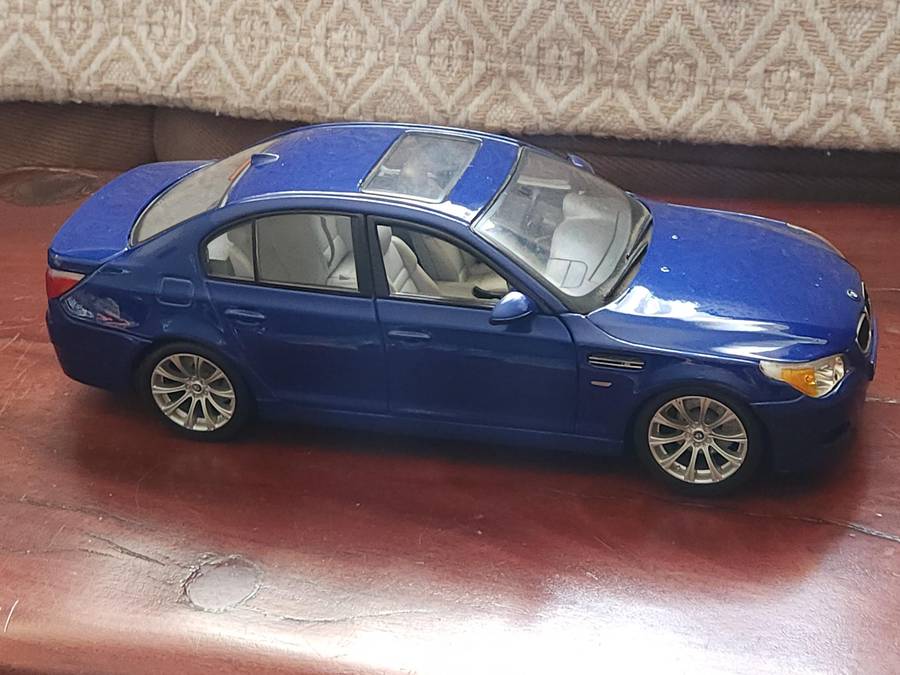 BMW M5 (E39)